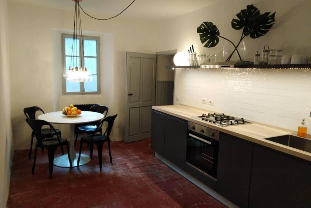 Rocks Apartment Colonno Zewnętrze zdjęcie